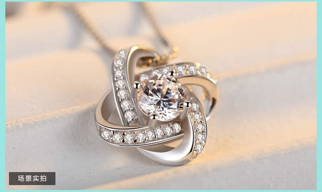 925 Sterling Silver Zircon Clover Flower Necklace